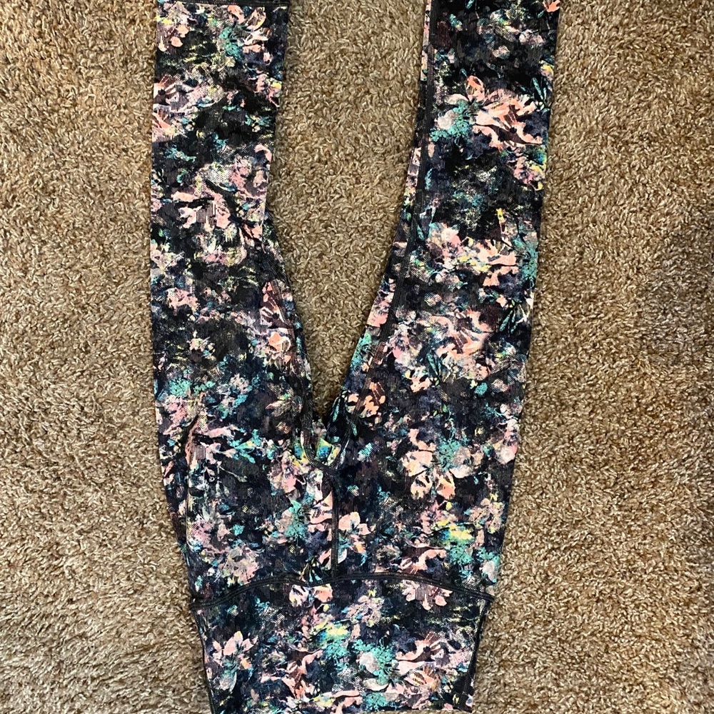 LuluLemon Wonder Under Leggings